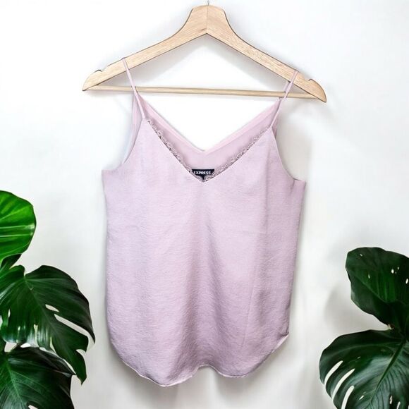 Express Downtown Cami with Lace Trim in Pale Pink - Picture 2 of 10